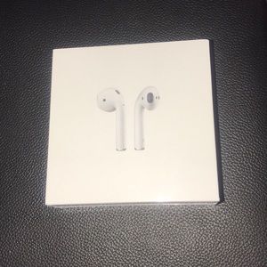 Brand New Apple AirPods air pods Authentic